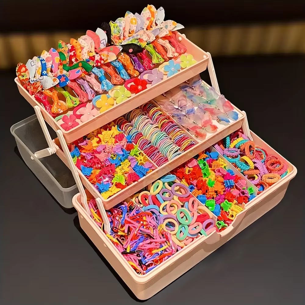 Travel Accessories In Bulk - 555 Pieces Suitable for Girls’ Everyday