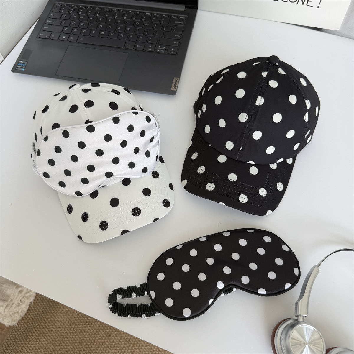 Polka Dot Baseball Cap & Eye M - Travel Accessories Kit For Women ulasan dan harga