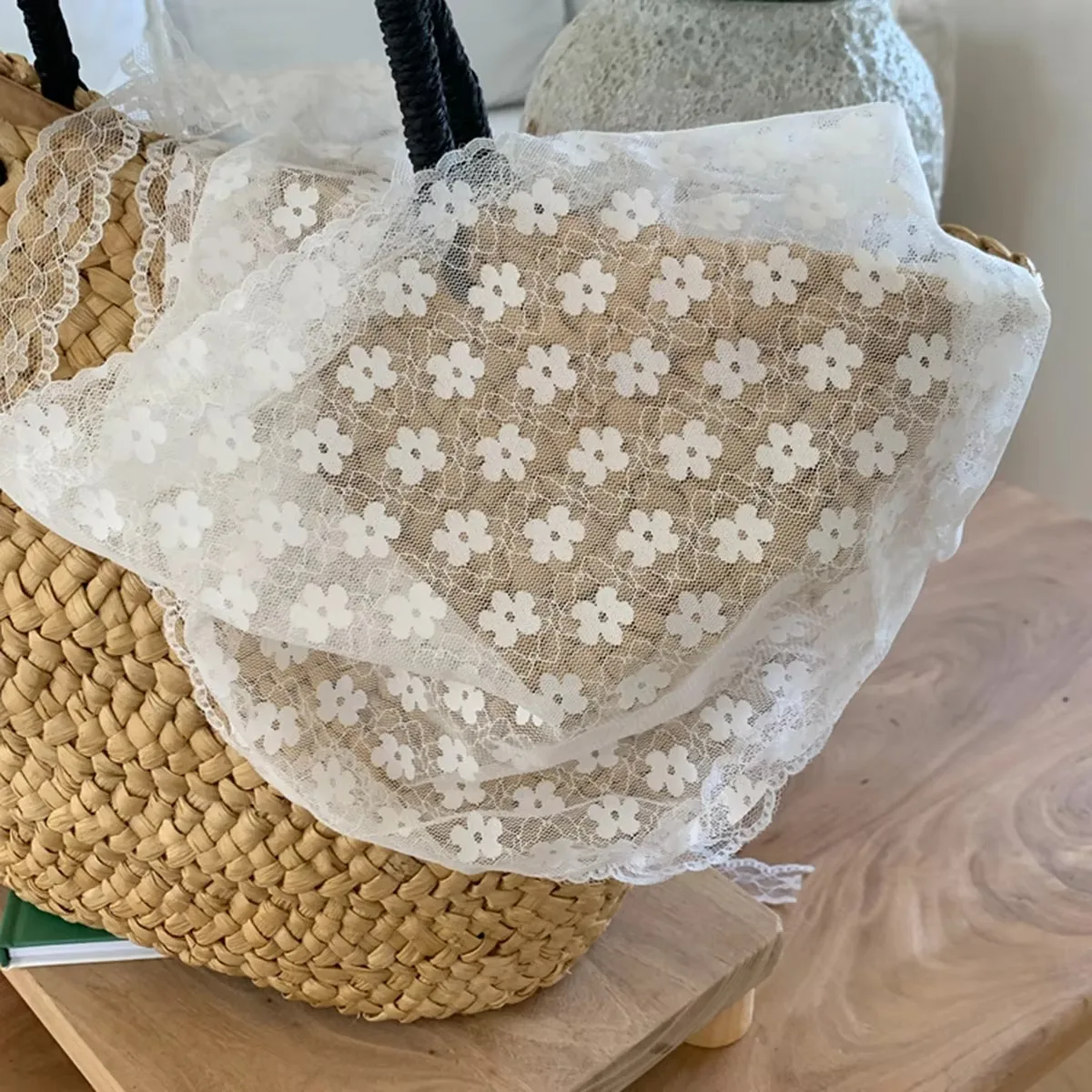 Elegant Lace Neck Scarf for Wo - Travel Accessories Shops ulasan dan harga